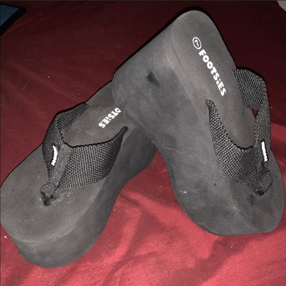 footsies platform flip flops